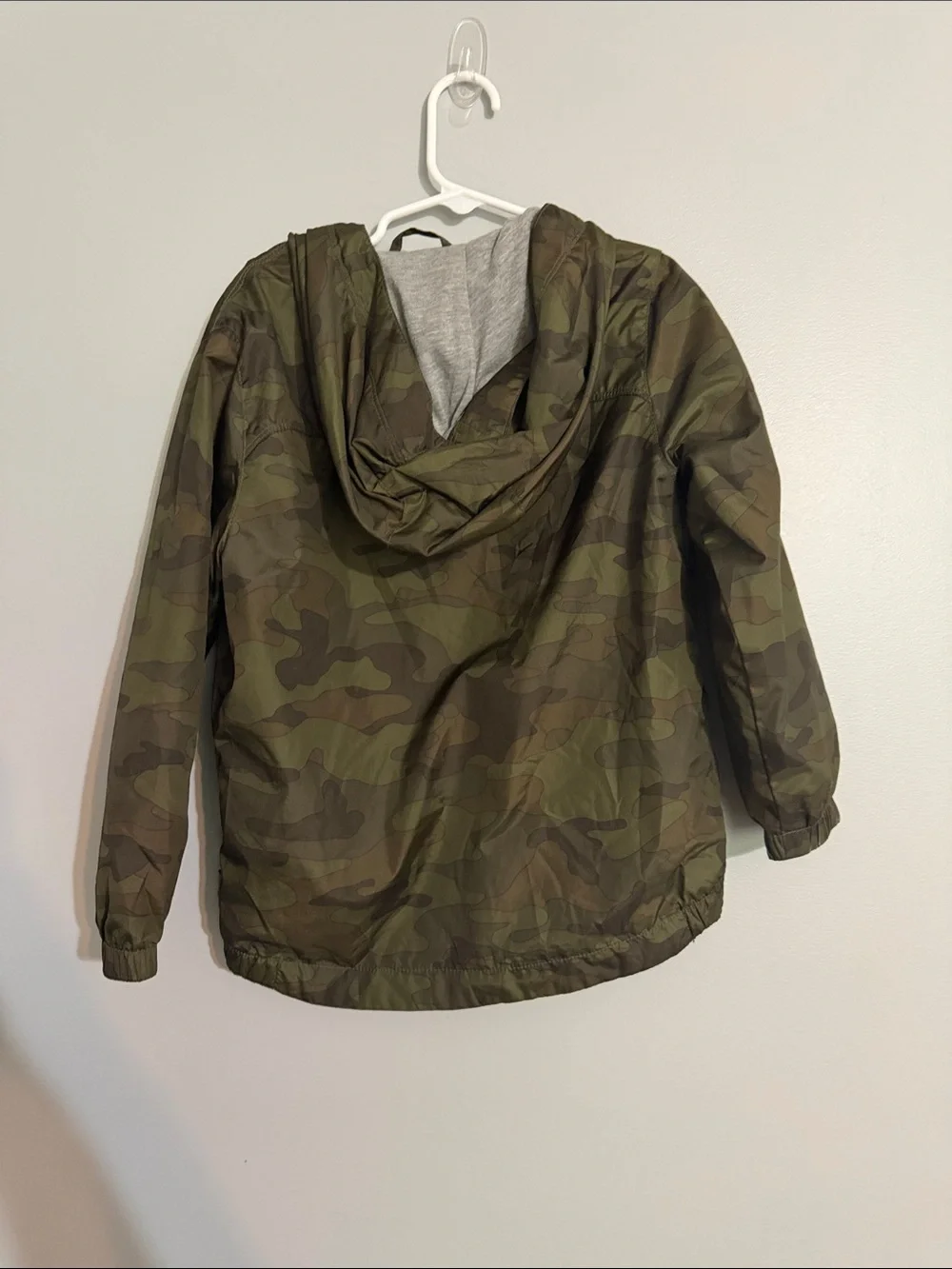 GAP Boys Olive Green Camo Hooded Windbreaker